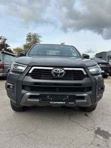 HI LUX XTRA CAB INVINCIBLE 2024 USADO, SUV con Volante a la Izquierda, Asientos de Tela, 7 Plazas, Transmisión Automática, en BUEN ESTADO - Product Image 3