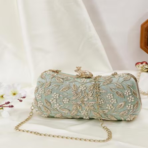 Bolsos y bolsos de mano de mujer de moda con interiores espaciosos y elegancia compacta ahora disponibles en stock al por mayor - Product Image 5