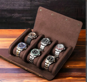 De Nuestros Manos a las de Ustedes: Caja de Reloj de Cuero para Café, Estuche de Viaje para Reloj para Él, Caja de Joyería Personalizada de Cuero para Hombre - Product Image 1