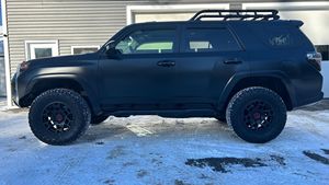 Toyota 4Runner TRD Pro 2022, Gasolina, Bajo Kilometraje - Product Image 3