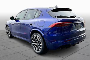 Maserati Grecale Modena AWD 2024 Seminuevo - Listo para Enviar - Product Image 6