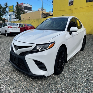 Fresco y limpio Toyota Camry usado En stock Excelente estado Volante a la derecha Sin historial de accidentes Entrega rápida Calidad - Product Image 2