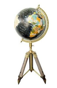 Globe antique en métal de petite taille avec trépied rond en aluminium argenté Technique moulée à vendre - Product Image 3