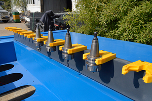 Mini routeur de fraisage CNC CA-6060 3D 4 axes est venu pour la sculpture de <span class=keywords><strong>bijoux</strong></span> avec Syntec Richauto contrôle engrenage moteur pompe moteur PLC - Product Image 5