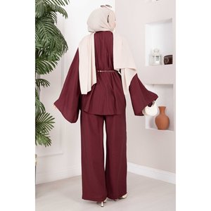 Ensemble Tunique et Short en Crêpe Bordeaux Élégant avec Ceinture Chaîne, Coupe Ample Décontractée, Automne & Printemps, Haut et Pantalon Tissés, Taille Unique (XS) - Product Image 5