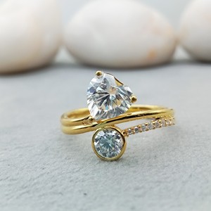 แหวนแต่งงานเพชรแล็บโกรว์ 1 กะรัต ทรงคัท VVS สำหรับผู้หญิง ทอง 14k/18k ดีไซน์ทันสมัย รับรองโดย IGI สำหรับวันครบรอบ - Product Image 1