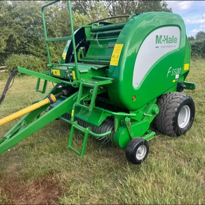 Presse à balles carrées M-Hale F5500, haute productivité, machines agricoles, couleur verte, moteur - Product Image 1