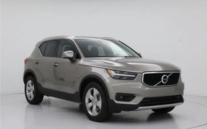 2022 Vol-vo XC40 T4 Momentum - Product Image 2