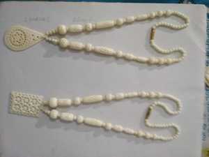 สร้อยคอทำจากลูกปัดกระดูกแกะสลักด้วยมือ ประดับมุก สำหรับนักออกแบบเครื่องประดับแฟชั่นและร้านขายอุปกรณ์เสริมเพื่อการขายต่อ - Product Image 4