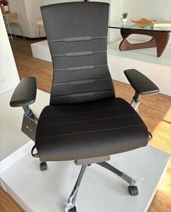 Chaise de jeu ergonomique originale Logitec-X Miller en plastique, dossier haut, revêtement en maille, base en acier, accoudoirs réglables, siège pivotant - Product Image 1