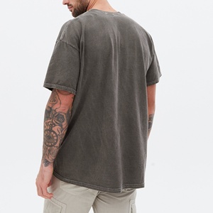 Camiseta personalizada de corte y costura 100% de algodón con estampado gráfico de peso pesado, lavado con ácido de lejía, camiseta Vintage de talla grande para hombre - Product Image 4