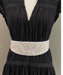 Cinturón genuino personalizado para hombres y mujeres Cuentas multicolores grabadas a mano Estilo occidental de lujo de Argentina - Product Image 4