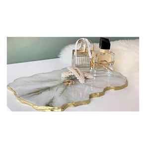 Handmade Natural Green Marble <b>Resin</b> Crafts Serving Tray Trending Christmas Decorations for Home Jewellery Display Elegant Home - Product Image 3