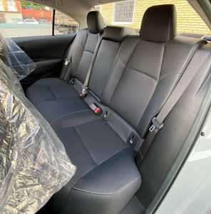 Toyota Corolla SE d'occasion de 2022, en bon état - Product Image 4