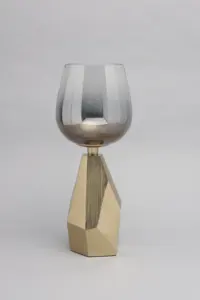 Pilier Bougeoir Haute Qualité Vintage En Métal Bougeoir Exclusif Qualité Pièce pour La Décoration De La Maison En Gros Titulaire - Product Image 3