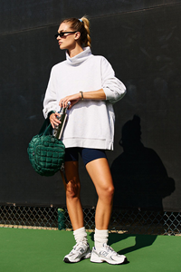 OEM personnalisé de haute qualité femmes col montant surdimensionné polaire coton pull sweat col montant style décontracté pour l'hiver - Product Image 6