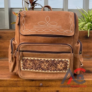 Offre Spéciale Western usiné à la main en cuir suédé botte point couche sac à dos à la main en cuir Floral luxe sac à dos pour ordinateur portable pour unisexe - Product Image 1