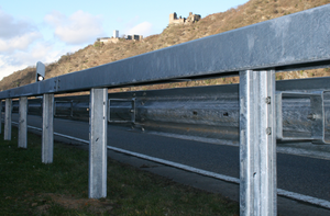 Guardrail prezzi vendite di fabbrica barriera di sicurezza stradale S235JR w trave zincata guardrail autostradale - Product Image 3