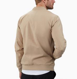 Chaqueta de bombardero clásica personalizada para hombre Chaqueta de estilo atemporal y sofisticado para uso diario - Product Image 3