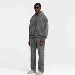 Chándal con lavado ácido personalizado y elegante, con un efecto vintage único que proporciona movimiento flexible y comodidad suave. - Product Image 3