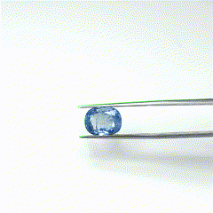 Saphir bleu naturel non chauffé 5,89 carats, taille ovale, avec des nuances jaunes, grises et roses émeraude radiantes - Product Image 2