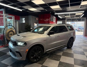 Dodge Durango 2024 d'occasion en excellent état - Product Image 1