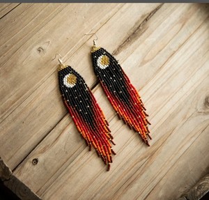 Pendientes con cuentas Sun Moon, pendientes largos indígenas - Product Image 1