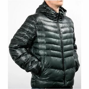 Vente de gros Manteau en duvet pour homme Veste courte épaisse à capuche tendance visage lumineux Bomber d'hiver Veste polaire brillante pour homme - Product Image 1