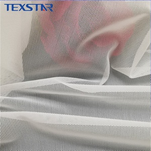 Tissu en maille tulle écologique 82% nylon 18% élasthanne, extensible dans les quatre sens, respirant, séchage rapide, pour vêtements de sport, robes et jupes - Product Image 2