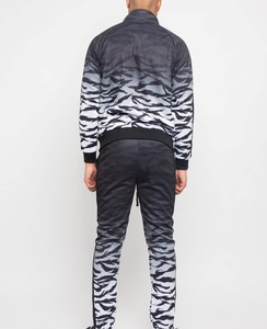 Sublimation personnalisée Desgine Logo Vintage Soleil Fade Patchwork Survêtements Pantalon de survêtement et Sweat à capuche Ensemble Survêtement Pour Hommes - Product Image 3