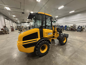Chargeuse sur pneus JCB 407 AGRI 2026, équipement de chargeuse lourde haute performance - Product Image 3