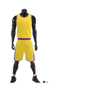Uniformes de Baloncesto Personalizados al por Mayor de Alta Calidad, Manga Corta, 100% Poliéster, Antibacterianos - Product Image 2