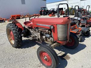 Tracteur à deux roues Massey Ferguson 50 d'occasion industriel, 48 CV, à vendre - Product Image 2