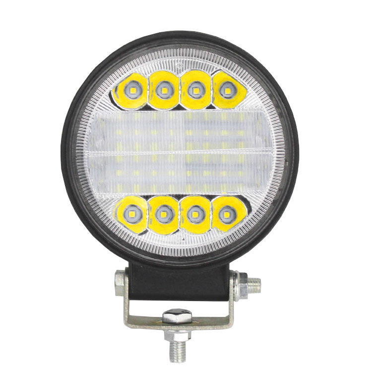 มีสีสัน