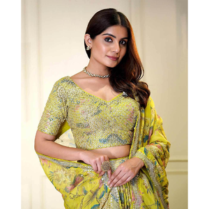 Magnifique Lehenga Choli en organza imprimé floral numérique jaune citron - Product Image 4