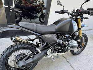 ข้อเสนอสุดคุ้ม รถมอเตอร์ไซค์ BMW R 12 G/S สีดำด้าน รุ่นใหม่ แบบ Dual Sport พร้อมขาย มีการรับประกัน - Product Image 1