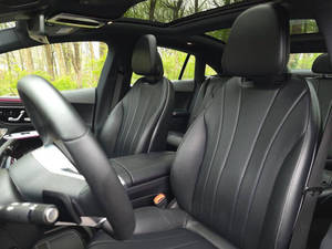 รถยนต์เมอร์เซเดส-เบนซ์ EQE 350 4MATIC ปี 2023 สภาพดี ใช้งานน้อย - Product Image 4