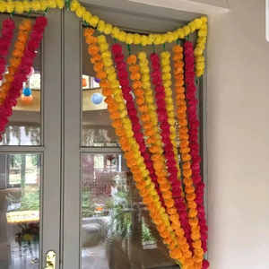 Guirlandes de fleurs artificielles traditionnelles indiennes, guirlandes de marigolds vintage, nouvelle arrivée, décorations de mariage indiennes, fond de scène pour Haldi Mehendi - Product Image 1