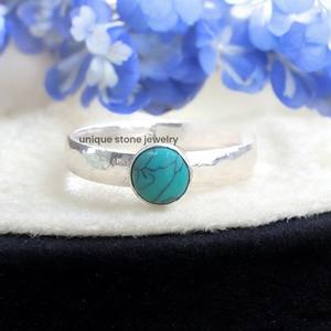 Bague turquoise large en argent sterling 925 faite à la main avec pierres précieuses naturelles bijoux fins avec lunette sertie - Product Image 1