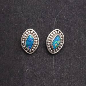 ต่างหูเงินแท้ 925 ประดับพลอยอะมีทิสต์ สไตล์มินิมอล งานแฮนด์เมด สำหรับงานปาร์ตี้และของขวัญ ขายส่ง - Product Image 1