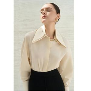 Nouvelle jupe pour femmes, jupe midi de luxe SENJI, nouvelle jupe en tweed de laine à taille régulière, de WhiteAnt Vietnam - Product Image 3