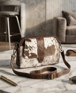 Cowhide Mini Crossbody <b>Bag</b> Genuine <b>Leather</b> Adjustable Strap Vintage Style Zipper Closure All Seasons Women's <b>Bag</b> - Product Image 1