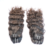 Cheveux indiens vierges non traités à 100 %, ondulations bouclées, cuticules alignées, tissage double trame à la machine et extensions à clips