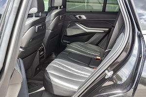 BMW X5 M50i 2020 Impecable - Product Image 2