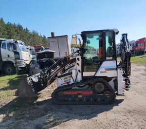 Excellente offre d'usine pour la chargeuse-pelleteuse Hidromek HMK 62T de 4 tonnes, disponible en grande quantité à la vente. - Product Image 4