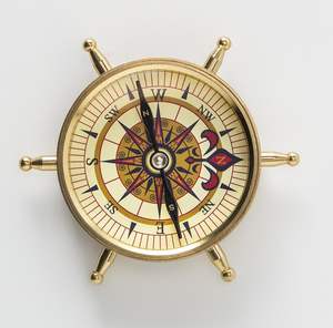 Brújula Náutica Multiusos de Metal con Construcción Duradera, Herramienta de Navegación Precisa y Pieza Decorativa para Oficina u Hogar - Product Image 5