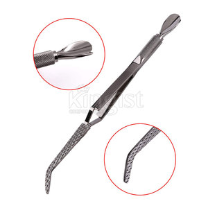 Empujador de Cutículas Clean Line en Oferta con Agarre Suave y Forma Equilibrada, Empujador de Cutículas con Borde Afilado - Product Image 3