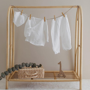 Percheros Colgantes de Ratán Hechos a Mano para Ropa de Bebés y Niños Pequeños, Mejor Precio, Perchero de Bambú Natural para Ropa Infantil - Product Image 6