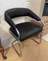 Chaise Vintage en Cuir avec Cadre en Acier Tubulaire Style Wassily Mid Century Design Italien Classique Parfait pour le Salon Bureau