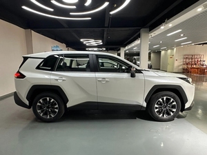 Toyota RAV4 2.5L hybride 4x4 édition haut de gamme 2026 - Product Image 2